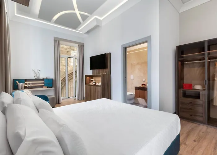 Elys Suites